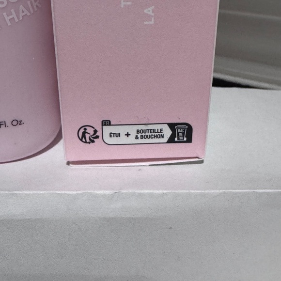 π Saturday Skin Scalp Hair Serum - Strengthening and Hydration Peptide Treatment - Picture 8 of 12